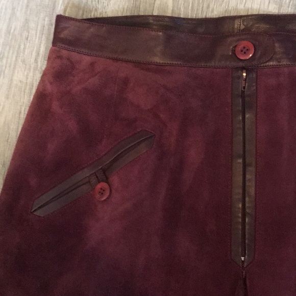 VINTAGE❤️ GUCCI SUEDE SKIRT❤️ - Picture 2 of 8